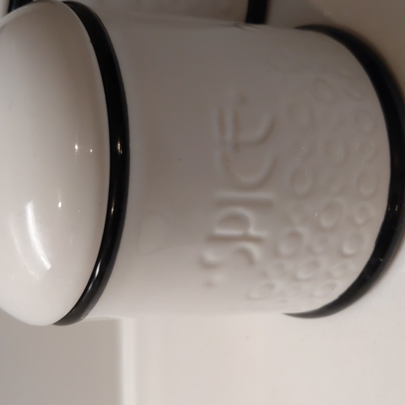 🌿 ANTHRO Black "Striped Spice Jar" by Biscuit - Picture 3 of 6